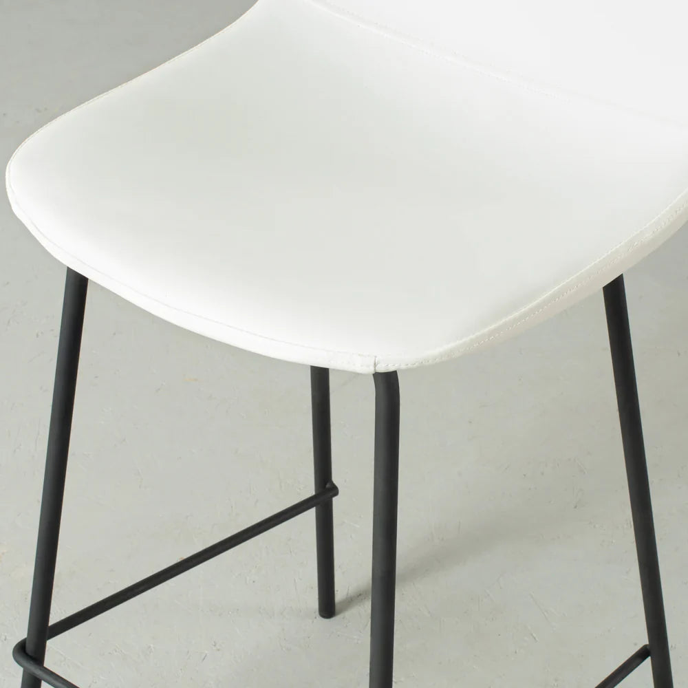 Nordic Shell Bar Stool