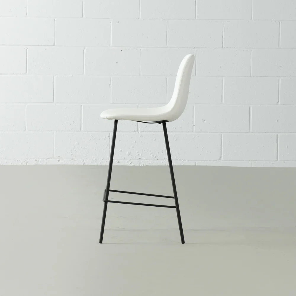 Nordic Shell Bar Stool